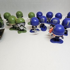 Awesome Little Green Men – LOT OF 18