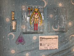 Tamashii Sailor Moon: Super Sailor Moon Figuarts Action Figure