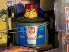 Cosmos Transformers Legacy United Deluxe SEALED G1 Sunbow-Accurate Good Paint