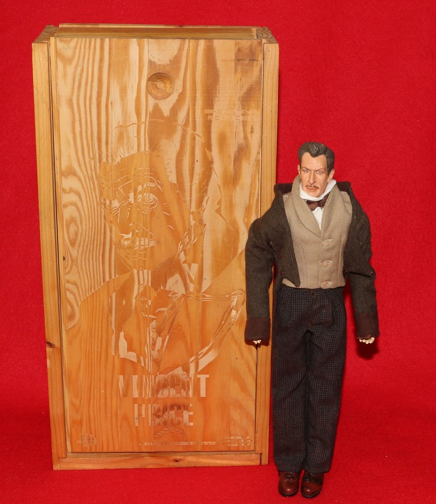 Vincent Price 12″ Figure Executive Replicas Wood Box LE 100