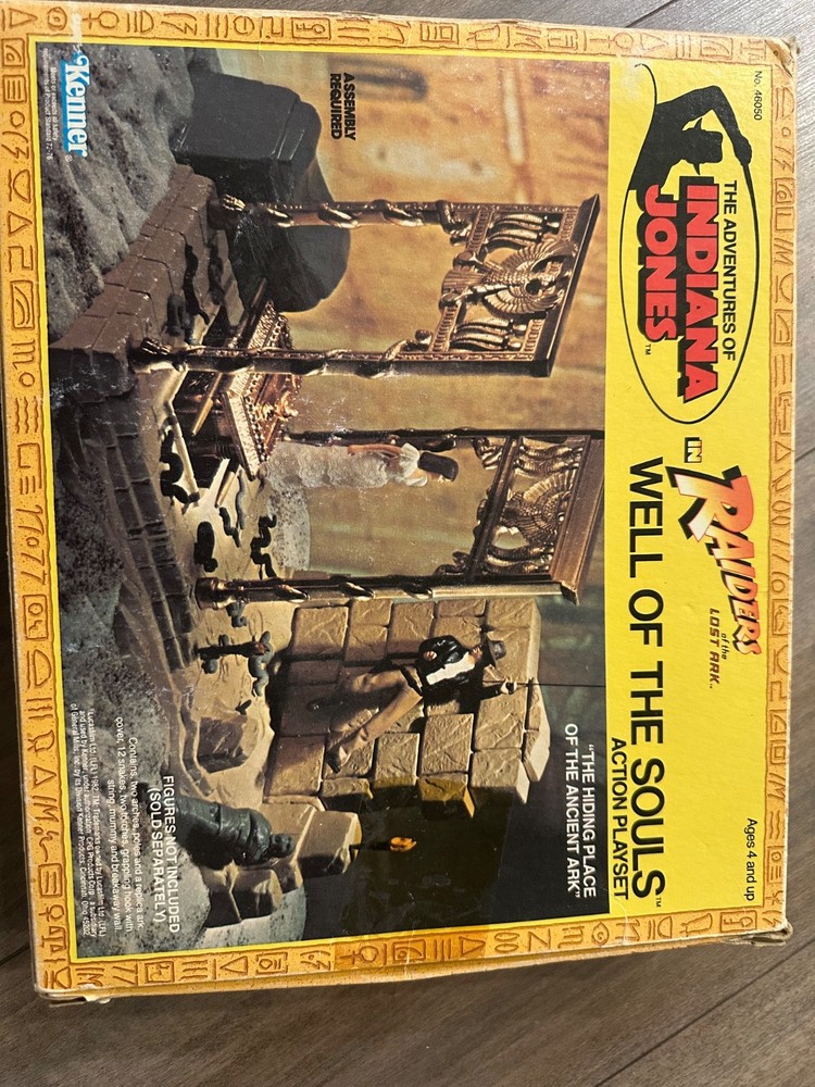Raiders of the Lost Ark well of souls playset