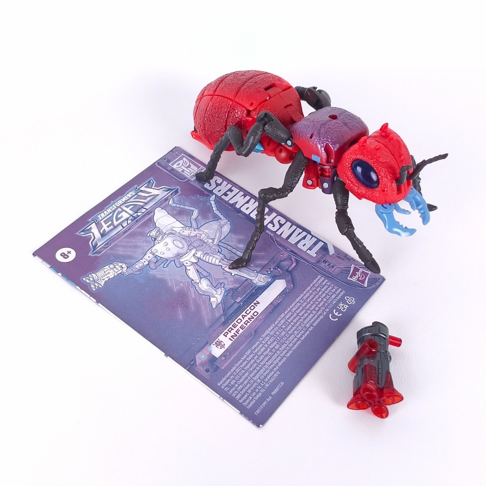 Transformers Predacon Inferno Complete Legacy Voyager + Instructions