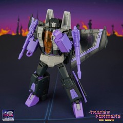 Hasbro Studio Series The Transformers The Movie Voyager Class Skywarp Figure
