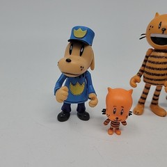 Lot of 5 Dog Man Petey Chief Flippy The Fish Figures Jakks Poseable Joints EUC