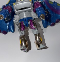 Transformers Beast Wars Transmetals Heroic Maximal Depth Charge Incomplete