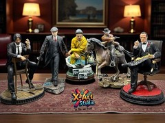 Hand-Painted Mafia Boss Godfather Style Resin Statue – Crime Lord Figurine Desk