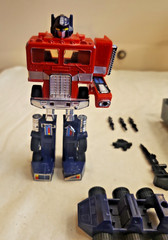 Vintage Optimus Prime G1 Original Transformer Trailer Roller Weapons Gas *BROKEN
