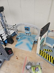 WWF Jakks Pacific Backstage Mayhem Smackdown Wrestling Vtg Playset sounds toilet