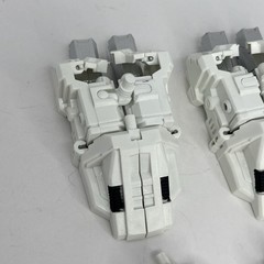 White Hand & Foot Upgrade Kit For Combiner Wars Superion Bruticus Defensor