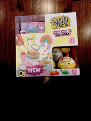Mini Verse Case Lot – 15 Balls Make It Mini Birthday Series 1 with Display Box