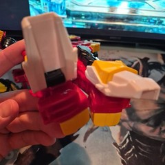 ​Hello Carbot King Guyz X Transforming Robot Action Figure Sonokong Loose