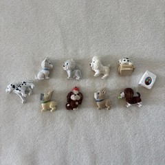 Vintage 1990 Puppy in My Pocket Dog Flocked Figures Lot of 8