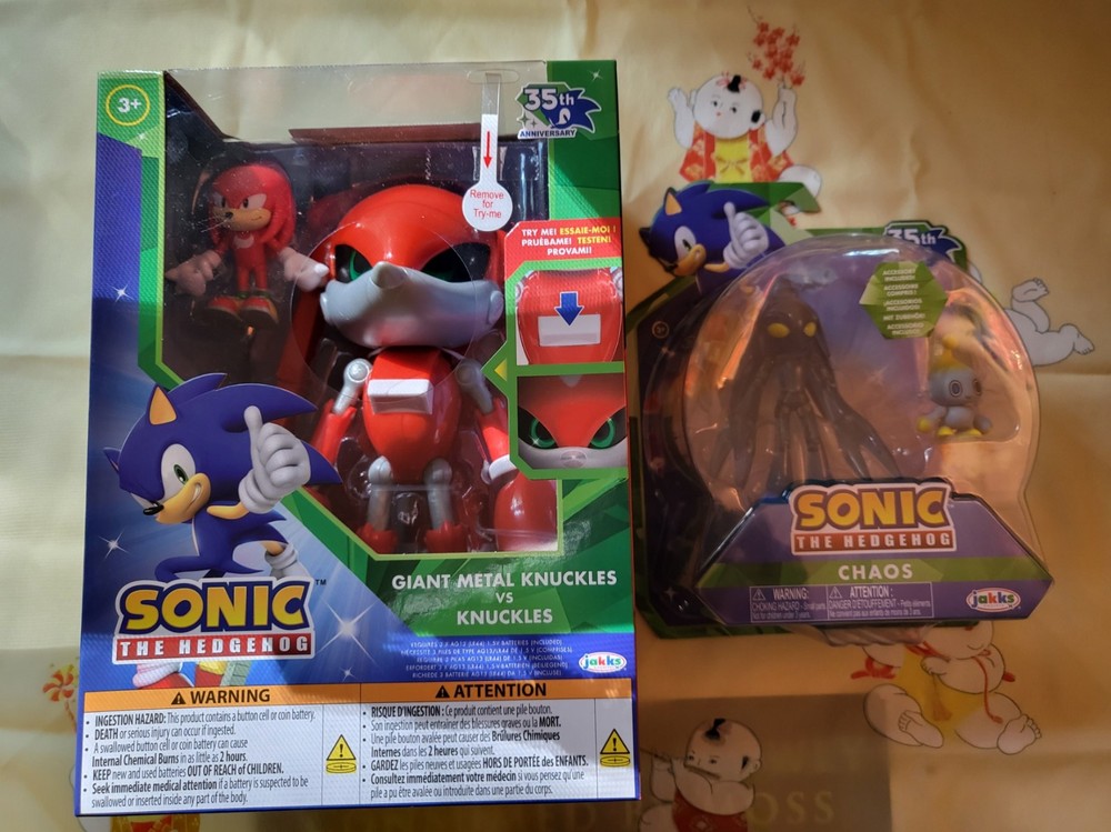 Sonic The Hedgehog 35th Anniversary Giant Metal Knuckles & Chaos 35th Figure