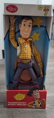 Toy Story 3 Talking Woody Woody Parlant ( NIB )