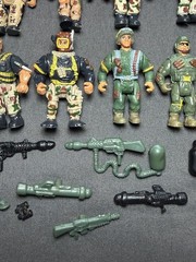Military Muscle Men 1993 Original San Francisco Toymakers LOT W/ Weapons Hummer