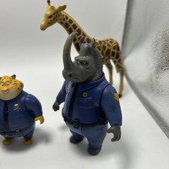 Lot Of 8 Disney Zootopia Animals Figures