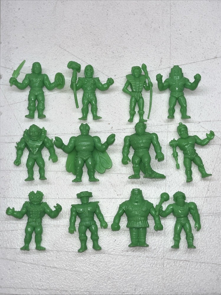 Super 7 Masters of the Universe M.U.S.C.L.E. w1 trashcan full set of 12 figures