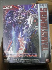 New ThreeZero Transformes: The Last Knight Optimus Prime DLX 11.2″ Action Figure