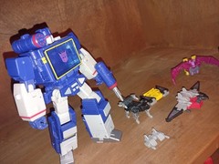 TRANSFORMERS THE MOVIE STUDIO SERIES 86 SOUNDWAVE w/ 86 Frenzy and mtmte Rathat