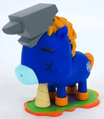 MGA Entertainment R.I.P. Rainbows in Pieces Gnarly Messed Up Unicorn Character