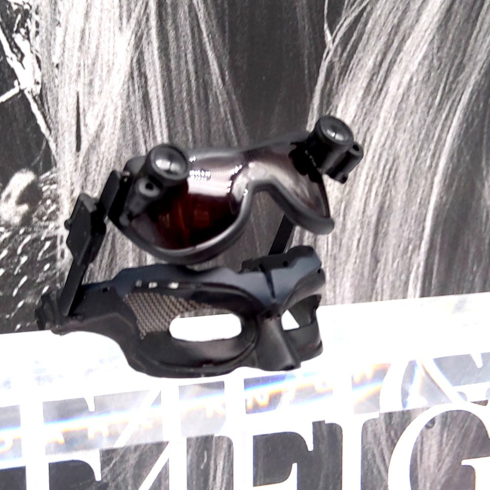 Hot Toys MMS627 Catwoman TDKR Batman Trilogy 1/6 action Figure’s Goggles Only