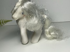 VTG 1980s G1 My Little Pony Princess Tiffany W/ Friendly Bushwoolie, Comb, Wand