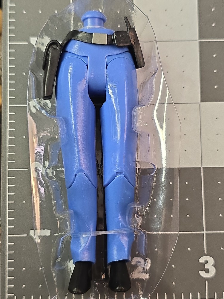 McFarlane DC Batman Animated Series BTAS Rene Montoya LEGS BAF part