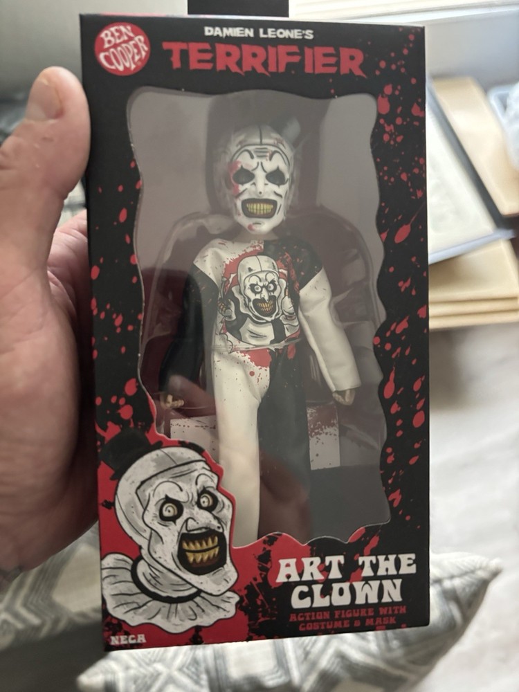 Damien Leone’s Terrifier art the clown