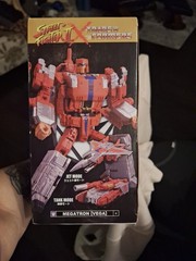 Street Fighter IIX Transformers Convoy RYU VS Megatron Vega 35th anniversary
