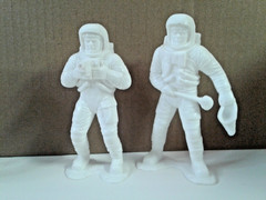 Vintage 1970 Louis Marx & Co. White Plastic Apollo Astronaut Figures Lot of 4