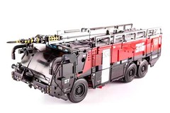 IN US/Original Venerable OV-01 Sentinel Prime Robot action figure toy in stock