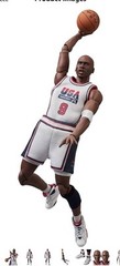 Medicom Toy MAFEX No. 132 – Michael Jordan (1992 Team USA) Collectible Figure
