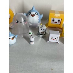 LankyBox Mini Figures Mystery Figs Lot of 15 No doubles Rocky Shark Sticky Ghost