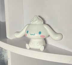 CINNAMOROLL Common Sonic Hello Kitty And Friends Secret Scent Cafe | 1 Figure