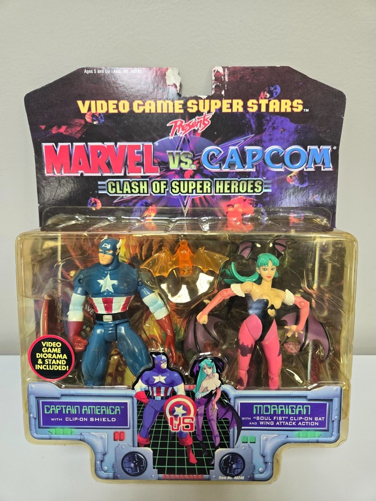 MARVEL VS CAPCOM CAPTAIN AMERICA VS MORRIGAN ACTION FIGURES TOYBIZ See Pictures