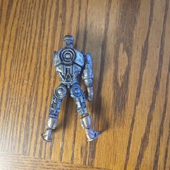 Real Steel Action 5” Figure Atom The Junkyard Bot Robot Jakks Pacific Punching