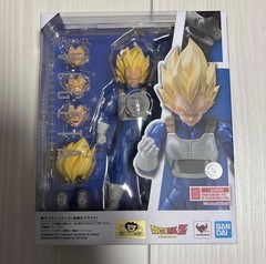 S.H.Figuarts Dragon Ball Z Super Saiyan Vegeta Dangerous Pride Figure Bandai New