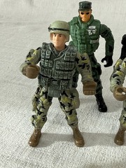 Lot Of 9 Chap Mei Solder Action Figures