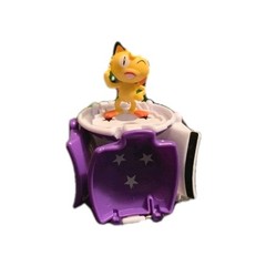 TOMY Pokemon Throw N Pop Poke Ball Mini Figures Ready to Battle Ultra Ball