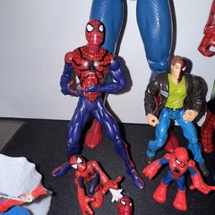 Lot Of 17 Spiderman Action Figures Marvel Toy Biz Mixed Years Talking & Book