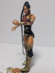 WWE Mattel Elite Wrestlemania 41 Bianca Belair Figure w/Title & Glasses