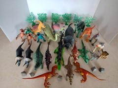 35 Toy Dinosaurs Trees Rocks Monsters Roaring Triceratops Apatosaurus T-Rex Used
