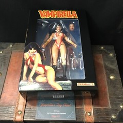 Vampirella Executive Replicas 6-Inch Action Figure Limited Edition 4 Available