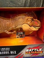 JURASSIC WORLD -Mattel Tyrannosaurus Rex 40” Roarin Super Colossal Battle Damage