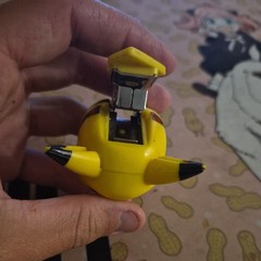 Pikachu Pokemon Mini Stapler Nintendo 1999 Collectible Toy Figure Vintage Retro