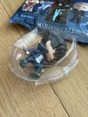Solo Leveling PhatMojo Series 1 Blind Bag Mini Figure – Sung Jinwoo Gray Dagger