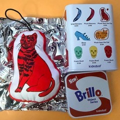 Kidrobot ANDY WARHOL OBJECT SERIES Mini Sized Blind Box With BRILLO TIN CAN
