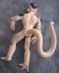 Dragon Ball Z (Jakks, 2003) FRIEZA “Battle Damaged” Action Figure