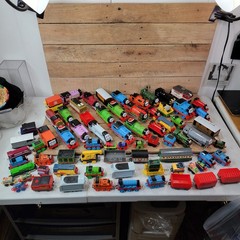 Huge Thomas & Friends Trains Lot Die Cast & Plastic Engines Cars Coaches