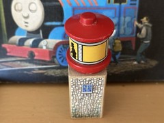 1994 Learning Curve Wooden Thomas Train Sodor Bay Lighthouse!